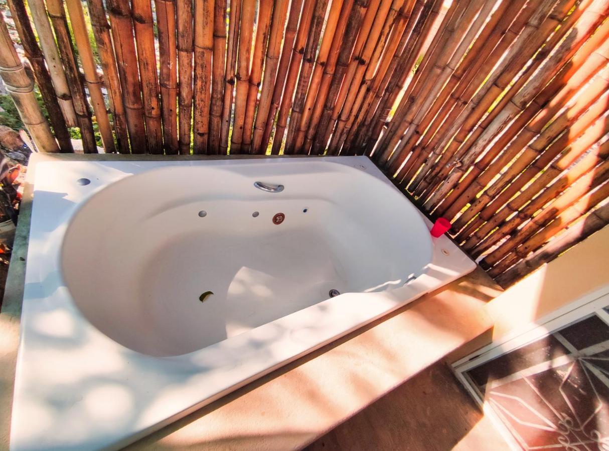 Casa Lili Luxury Valladolid "Fast Wifi, Hot Water, Kitchen & Tv" Dış mekan fotoğraf